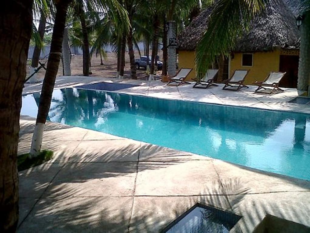 Hotel Cafe Del Sol มอนเตริโก ภายนอก รูปภาพ